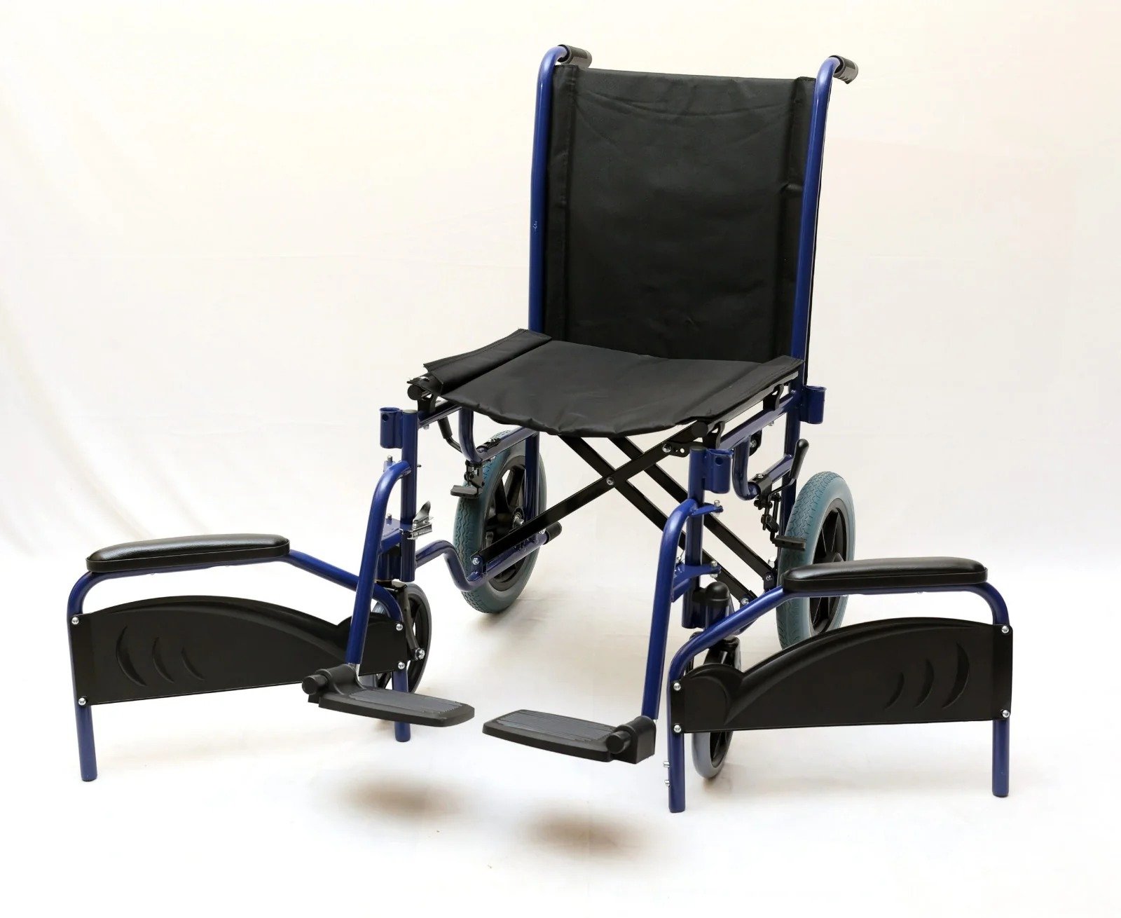 VISSCO RODEO LITE FOLDABLE WHEELCHAIR WITH MAG WHEEL PC9983 - Image 3